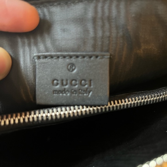 ❤️Black and Gold Gucci printed leather crossbody bag with "GUCCY" in SEGA® font - Picture 4 of 12